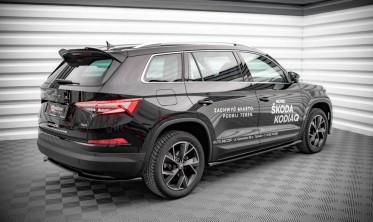 Тюнинговые накладки на боковые пороги Skoda Kodia MK1 рестайл фото