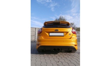 Задня накладка Ford Focus MK3 дорест. у стилі Focus RS фото