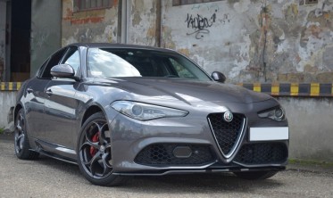 Тюнінгова накладка на передній бампер Alfa Romeo GIULIA VELOCE фото