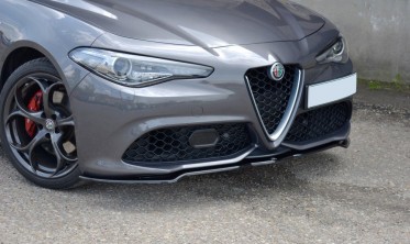 Тюнінгова накладка на передній бампер Alfa Romeo GIULIA VELOCE фото
