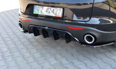 Центральный диффузор заднего бампера Alfa Romeo Stelvio фото