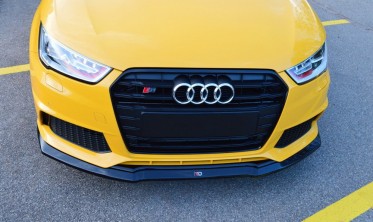 Тюнінгова накладка на передній бампер Audi S1 ​​8X фото