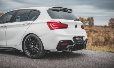 Боковые диффузоры + накладки Racing заднего бампера BMW 1 F20 M140I фото