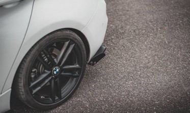 Боковые диффузоры + накладки Racing заднего бампера BMW 1 F20 M140I фото