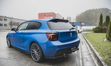 Боковые накладки на задний бампер Racing BMW M135I F20 фото