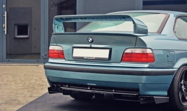 Тюнинговый диффузор заднего бампера BMW M3 E36 фото