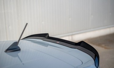 Накладка на спойлер крышки багажника Ford Fiesta MK8 версия ST / ST-line вар.2 фото