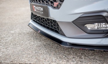 Передня накладка на бампер Ford Fiesta Mk8 версія ST/ST-Line вар.5 фото