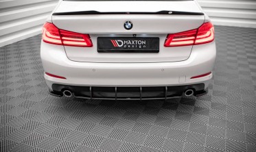 Накладка на задний бампер Street pro BMW 5 G30 фото