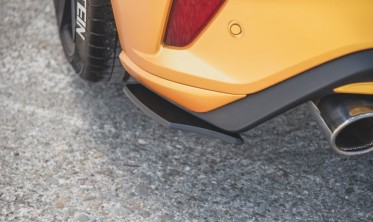 Бічні накладки заднього бампера Racing Durability Ford Focus 4 ST фото