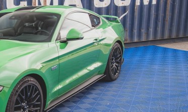 Боковые накладки на задний бампер Street pro Ford Mustang MK6 рест. GT фото
