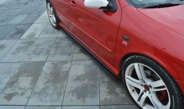 Тюнинг накладки под пороги Seat Leon Mk1 Cupra фото