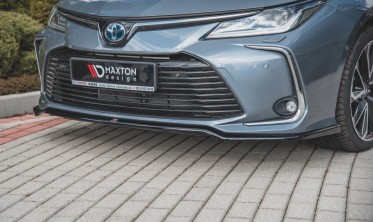 Передняя накладка на бампер Toyota Corolla XII Sedan фото
