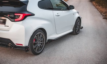 Тюнинговые диффузоры + накладки под пороги Toyota GR Yaris MK4 фото