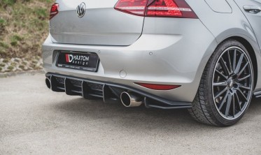 Центральная задняя накладка Racing Durability VW Golf 7 GTI фото