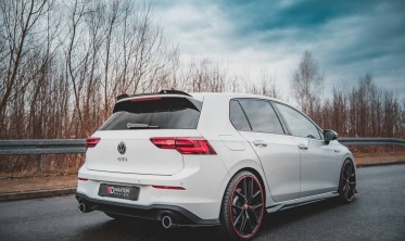 Тюнинговый спойлер крышки багажника VW Golf 8 для версии GTI фото