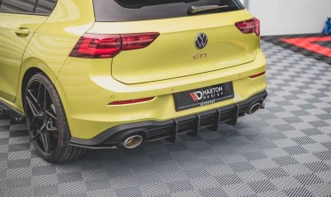 Центральна накладка на задній бампер Racing VW Golf 8 GTI Clubsport фото