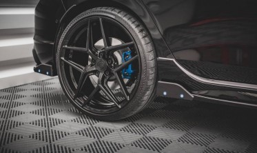 Боковые диффузоры + накладки на бампер VW Golf 8 R версия фото