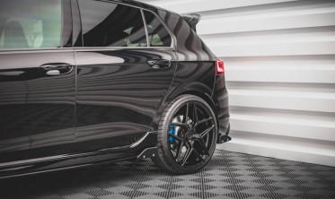 Боковые листвы + накладки на пороги VW Golf 8 R версия фото