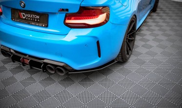 Бічні дифузори на задній бампер BMW M2 F87 фото