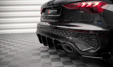 Центральная накладка на задний бампер Audi RS3 Sportback 8Y фото