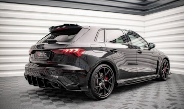Комплект боковых накладок на задний бампер Audi RS3 Sportback 8Y фото
