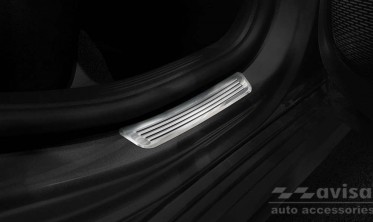 защитные накладки на порожки Mercedes A W177/ V177 фото