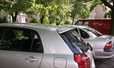 Спойлер крышки багажника Toyota Corolla E12 хетчбек фото