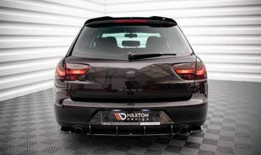 Центральный диффузор на задний бампер Street pro Seat Exeo фото