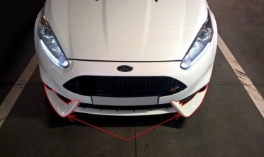Накладка на передний бампер Ford Fiesta MK7 версия ST (послерест.) фото