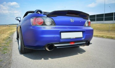 Центральна накладка на задній бампер Honda S2000 фото