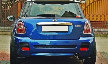 Бічні накладки на задній бампер Mini Cooper R56 JCW фото