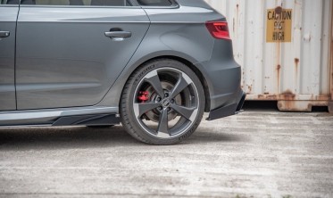Комплект накладок на задний бампер Racing Audi RS3 8V Sportback фото