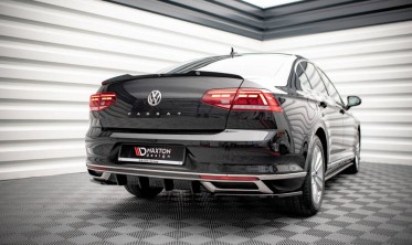 Центральная накладка на задний бампер VW Passat B8 рестайл фото