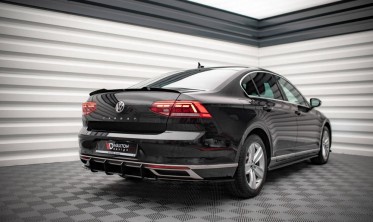 Накладка на задний бампер Street pro VW Passat B8 FL фото
