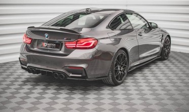 Боковые накладки на задний бампер BMW M4 F82 фото