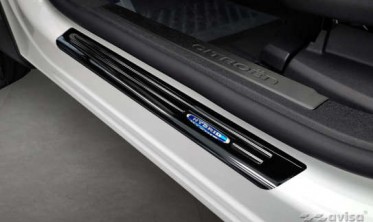 тюнінгові накладки на внутрішні пороги Citroen C5 Aircross (Hybrid) фото