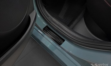 накладки на внутрішні пороги з емблемою Hybrid для Hyundai Kona фото