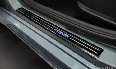 накладки на внутрішні пороги з емблемою Hybrid для Hyundai Kona фото