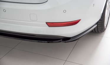 Диффузор заднего бампера Skoda Octavia MK4 глянцевый фото