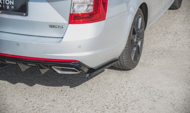 Накладки заднього бампера бічні Skoda Octavia RS MK3 / MK3 FL глянцеві фото