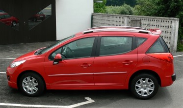 спойлер задней двери Peugeot 207 SW (2007-...) Stylla фото