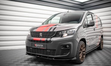 Тюнінгова накладка на передній бампер Peugeot Partner MK3 фото
