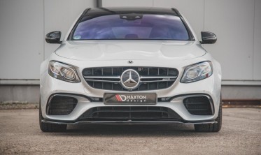 Тюнинг накладка на передний бампер Mercedes W213 E63 AMG глянцевая фото