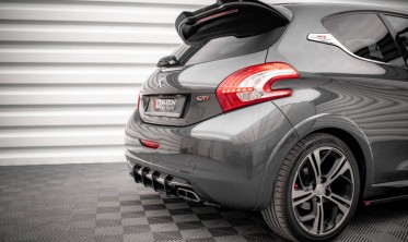 Центральная накладка на задний бампер Street pro Peugeot 208 GTI MK1 фото