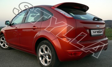 спойлер крышки багажника Ford Focus MK2 хетчбек фото