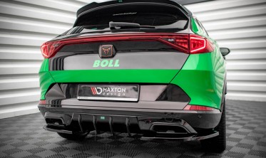 Центральний дифузор на задній бампер Cupra Formentor MK1 фото