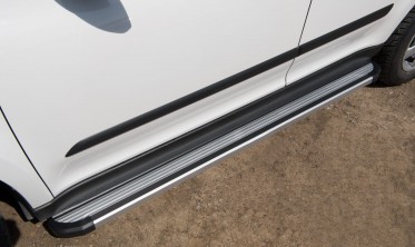 пороги (підніжки бічні) Skoda Yeti рестайл фото