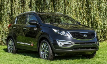 Ліства переднього бампера Kia Sportage фото