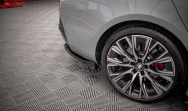Бічні дифузори на задній бампер BMW 4 Gran Coupe G26 M-pack вер. 2 фото